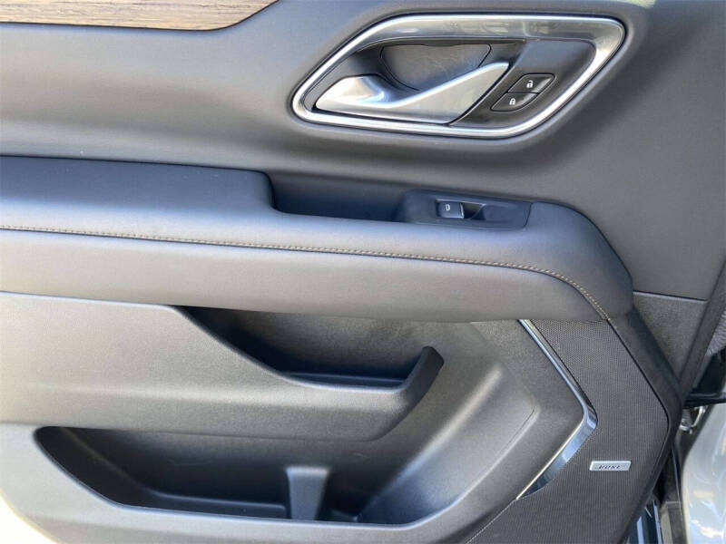 2024 Chevrolet Suburban High Country