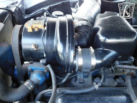 1957 Packard Clipper