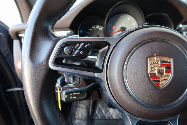 2015 Porsche Macan S