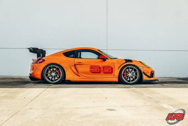 2016 Porsche Cayman GT4