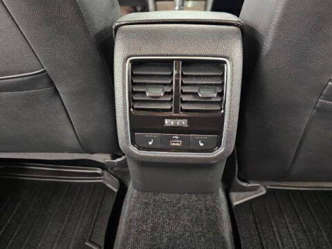 2016 Volkswagen Passat V6 SEL Premium