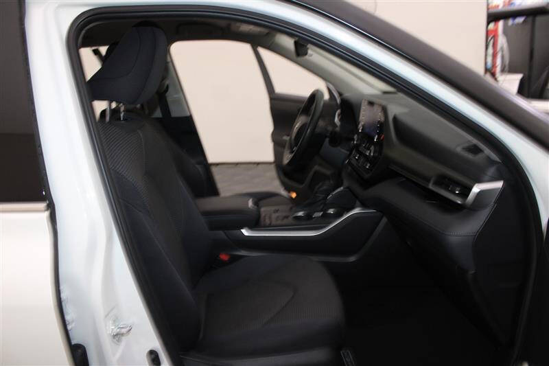 2021 Toyota Highlander L