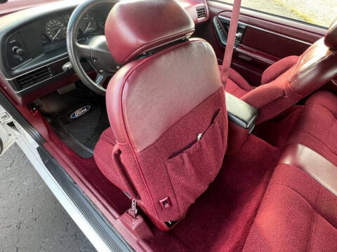 1991 Ford Thunderbird SC