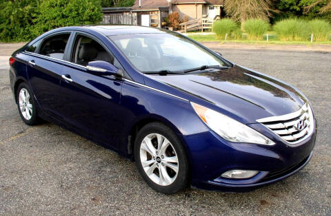 2011 Hyundai Sonata for sale at Angelo's Auto Sales in Lowellville OH