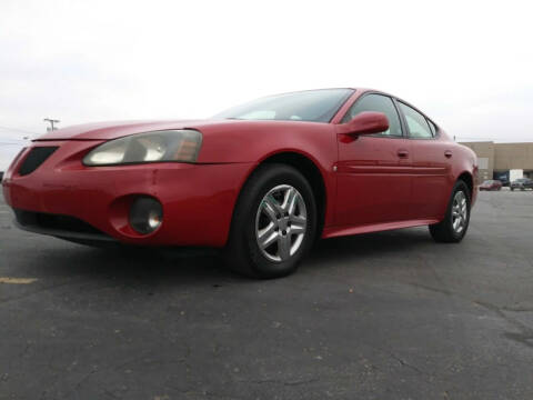 2008 Pontiac Grand Prix for sale at eAutoTrade in Evansville IN