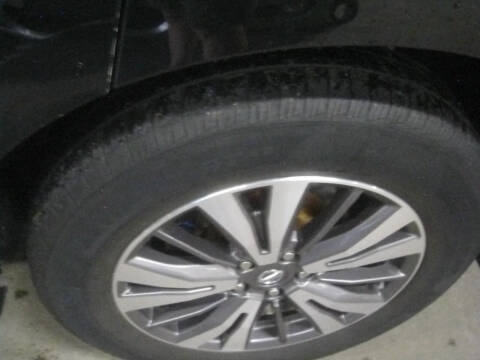 2017 Nissan Pathfinder SV