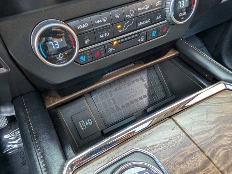 2020 Ford Expedition Platinum