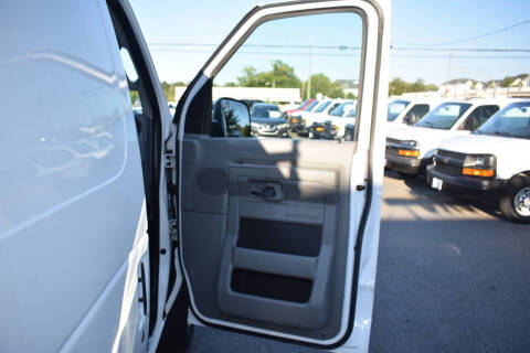 2010 Ford E-Series E-250