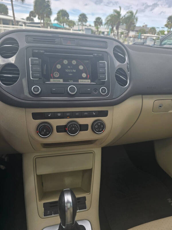 2013 Volkswagen Tiguan SE 4Motion