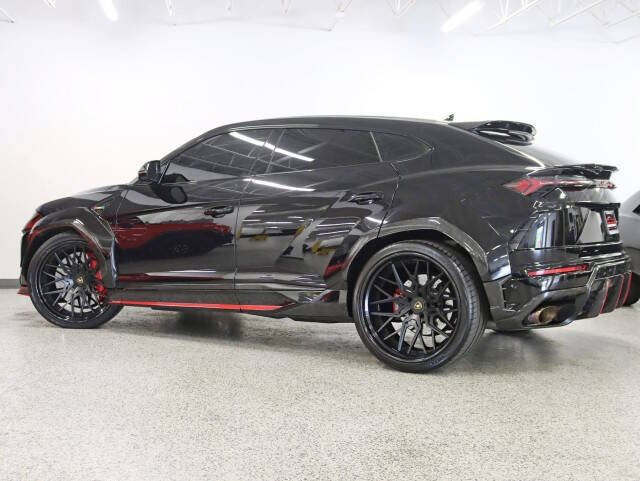 2022 Lamborghini Urus