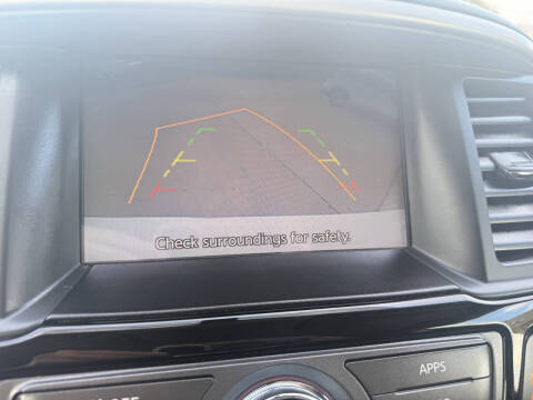 2018 Nissan Pathfinder S