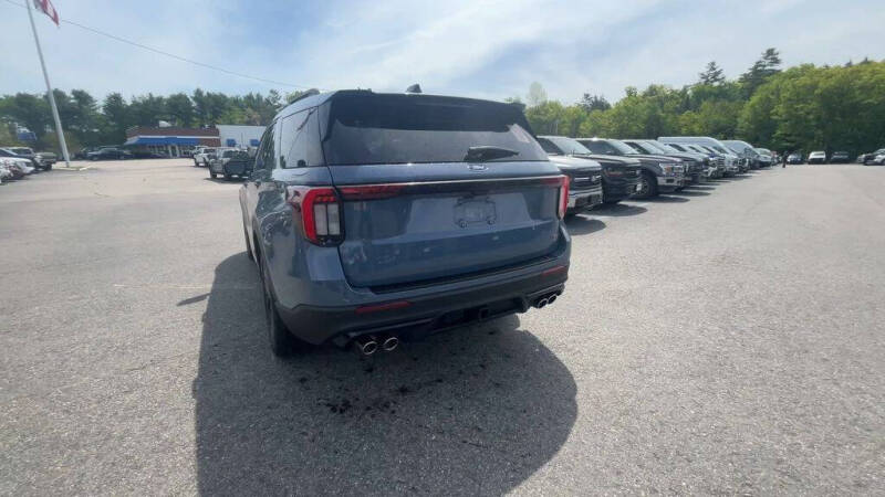2025 Ford Explorer ST