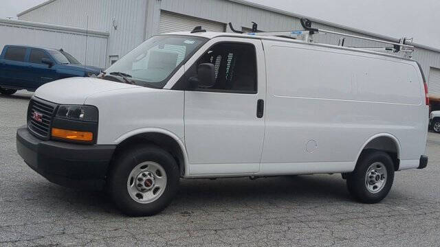 2025 GMC Savana 2500