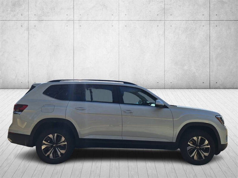 2026 Volkswagen Atlas SE