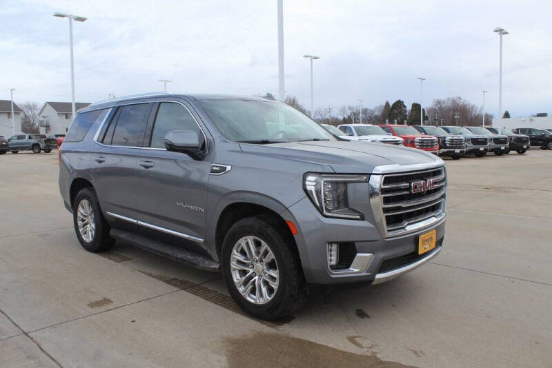 2022 GMC Yukon SLT