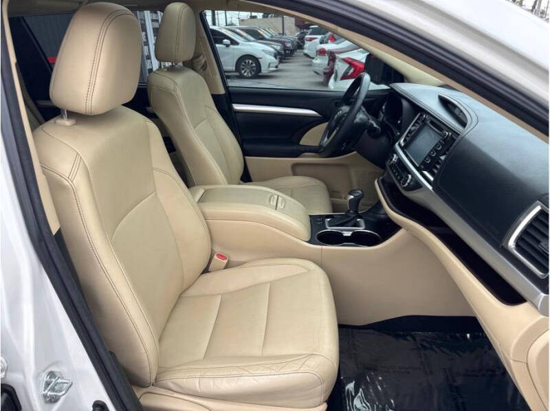 2014 Toyota Highlander XLE