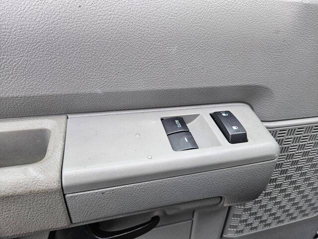 2011 Ford E-150
