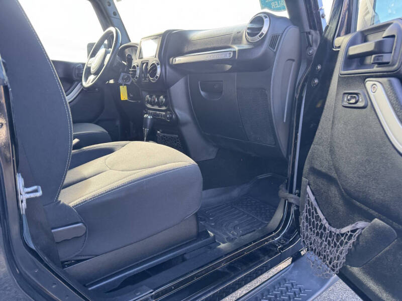 2016 Jeep Wrangler Sahara