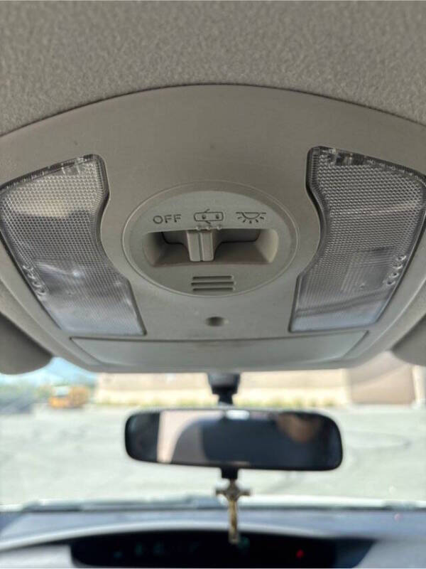 2015 Toyota Prius One