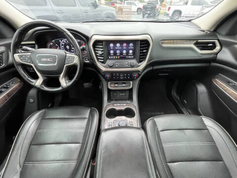 2020 GMC Acadia Denali