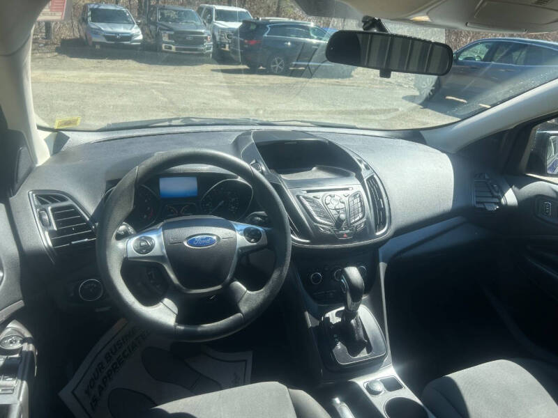 2016 Ford Escape S