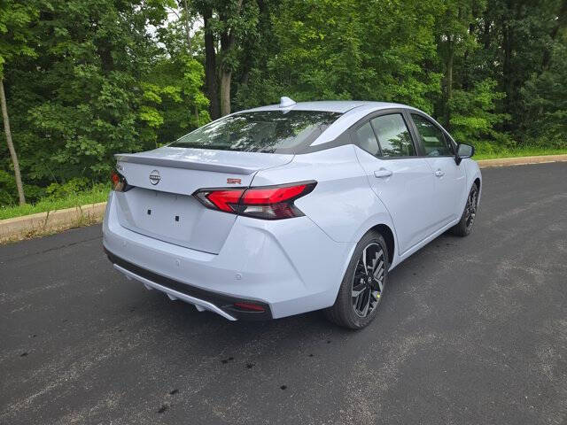 2025 Nissan Versa SR