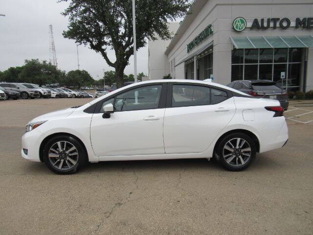 2024 Nissan Versa SV