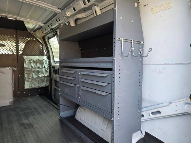 2011 Chevrolet Express 2500
