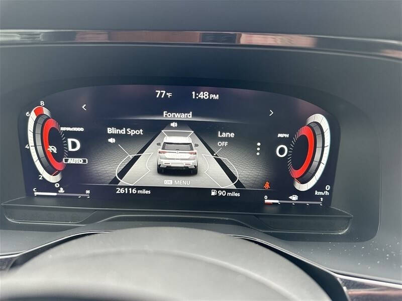 2023 Nissan Pathfinder Platinum