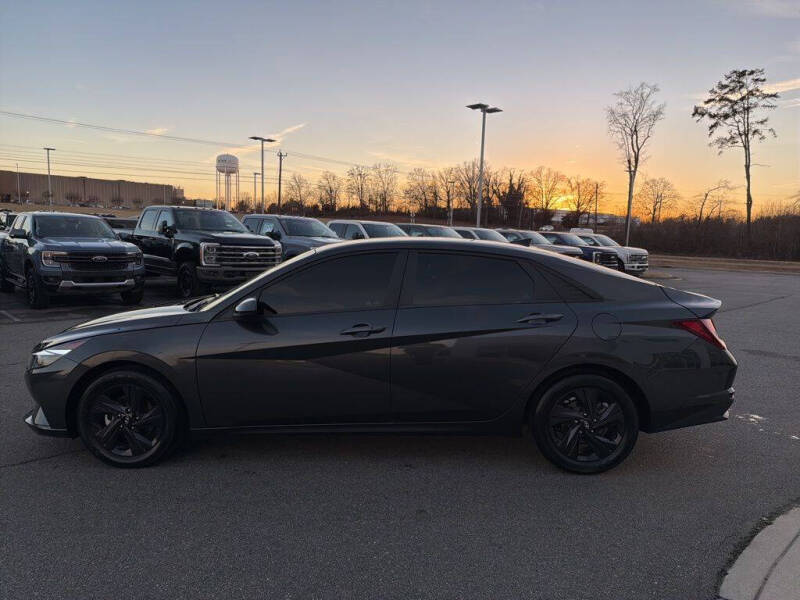 2023 Hyundai Elantra