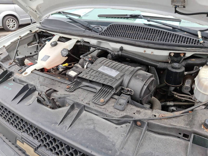 2017 Chevrolet Express LS 2500