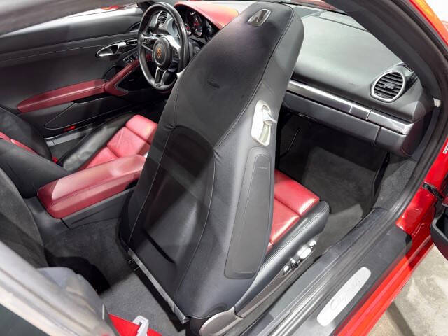 2017 Porsche 718 Cayman