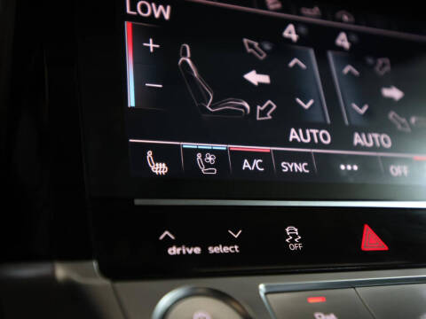 2019 Audi e-tron quattro Premium Plus