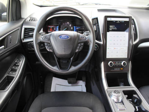 2021 Ford Edge SE