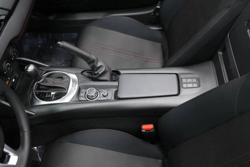 2016 Mazda MX-5 Miata Club