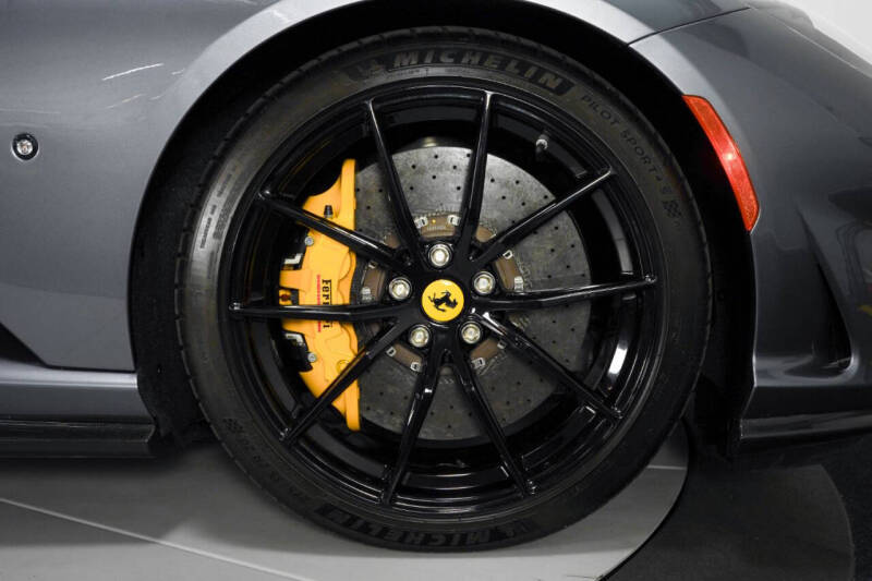 2023 Ferrari 812 GTS