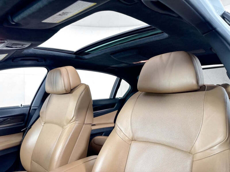 2012 BMW 7 Series 750Li xDrive