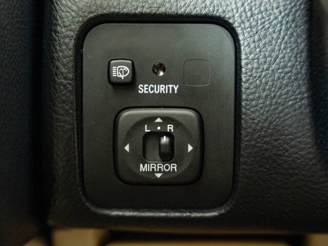 2004 Lexus SC 430