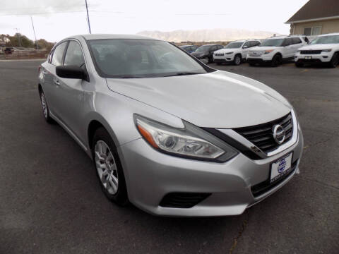 2017 Nissan Altima for sale at Platinum Auto Sales in Salem UT