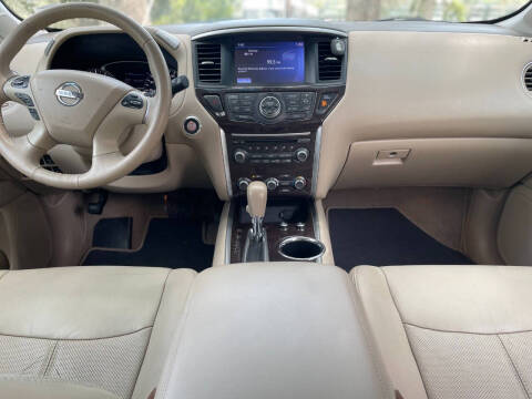 2014 Nissan Pathfinder Platinum