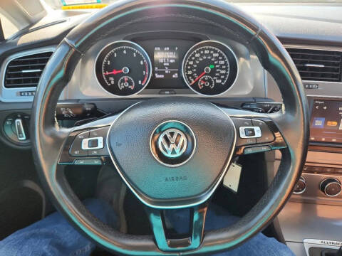 2017 Volkswagen Golf Alltrack