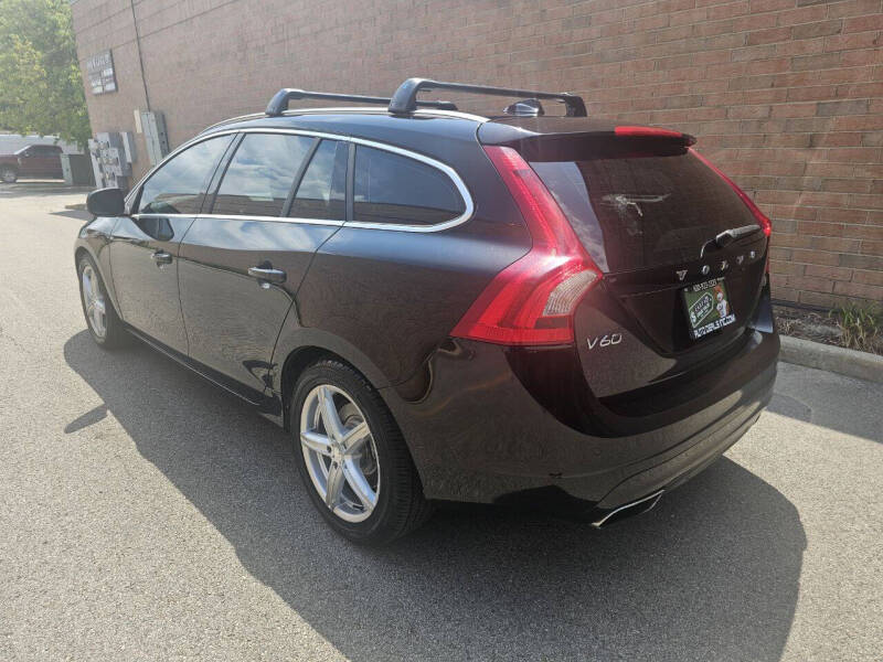 2015 Volvo V60 T5 Drive-E Platinum