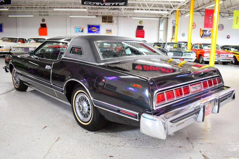 1976 Ford Thunderbird