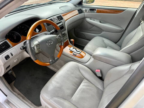 2005 Lexus ES 330