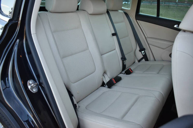 2016 Volkswagen Tiguan 2.0T SE