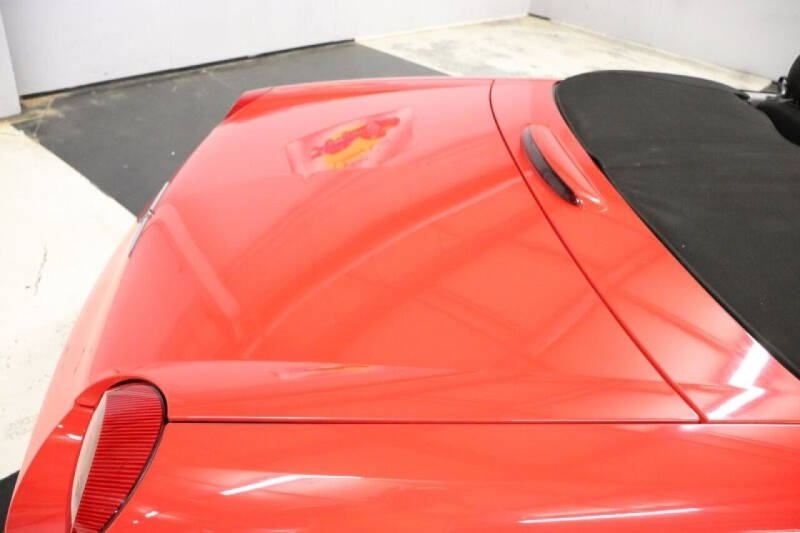 2002 Ford Thunderbird