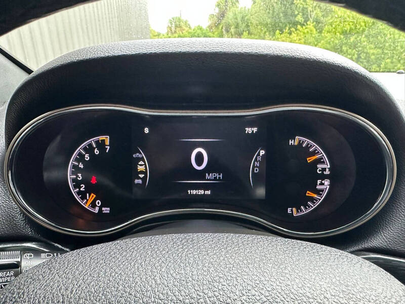 2017 Jeep Grand Cherokee Laredo 75th Anniversary