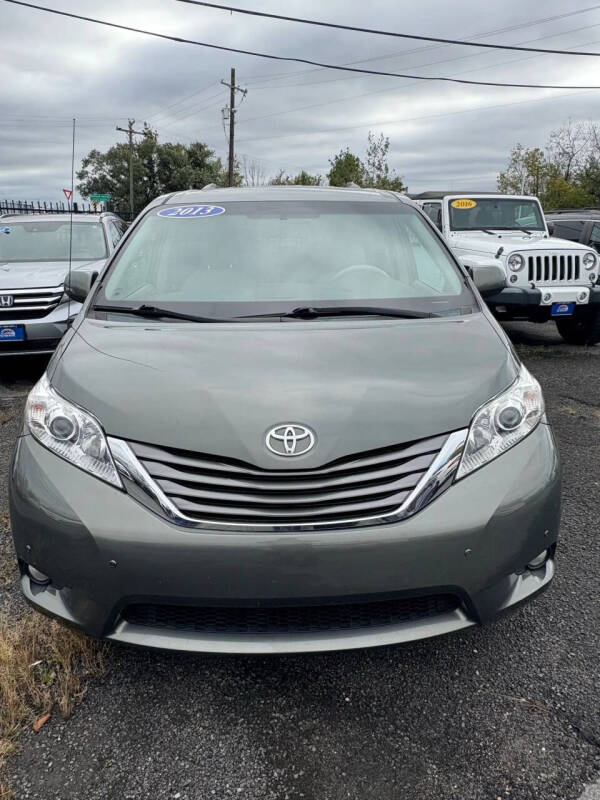 2013 Toyota Sienna