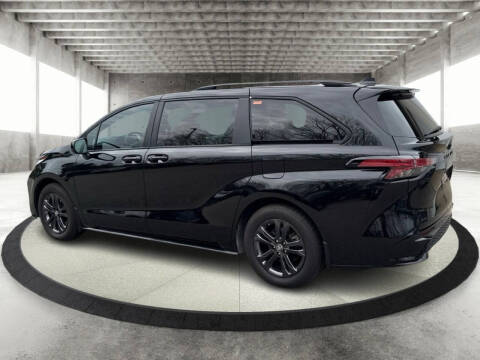 2024 Toyota Sienna XSE 7-Passenger