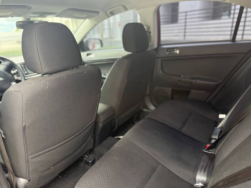 2017 Mitsubishi Lancer LE